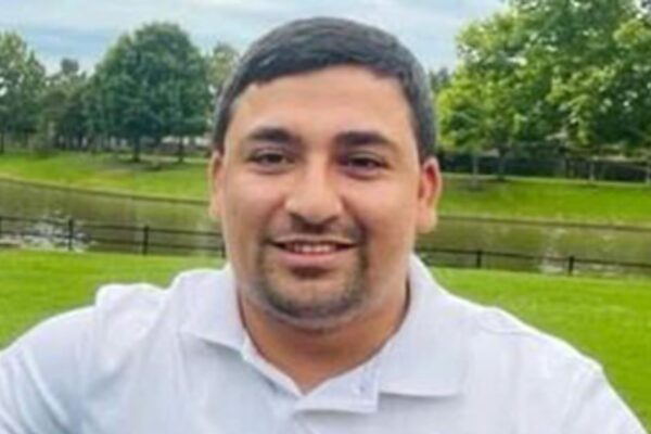 La Tragica Morte di Abdul Niazi: Un Eroe della Comunità Afghana di Houston