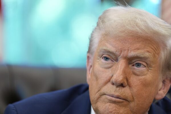 Trump annuncia un attacco militare statunitense contro un’altra imbarcazione sospetta di traffico di droga
